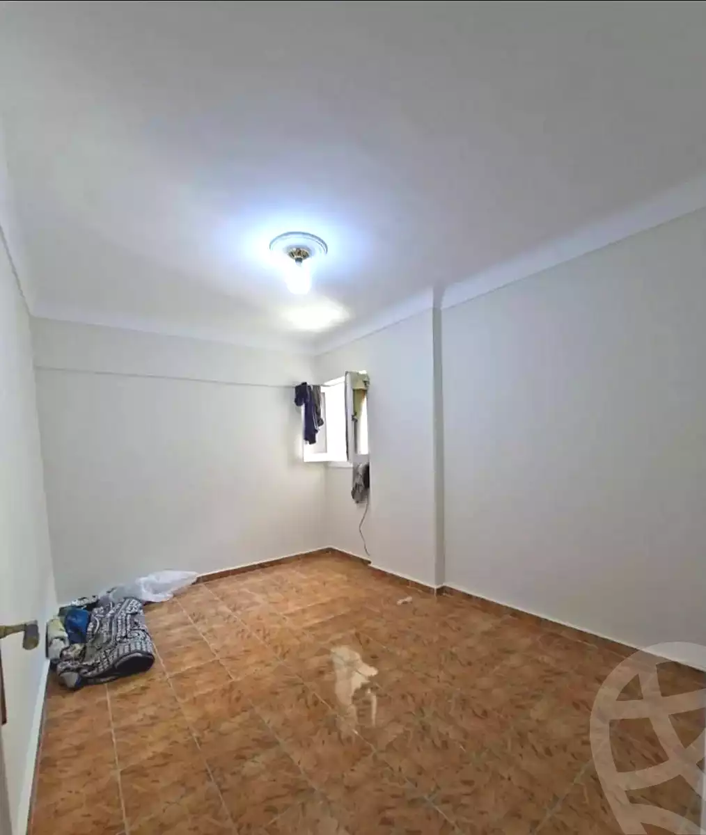 https://aqarmap.com.eg/en/listing/7198264-for-sale-alexandria-el-asafra-al-molazem-basiowni-st