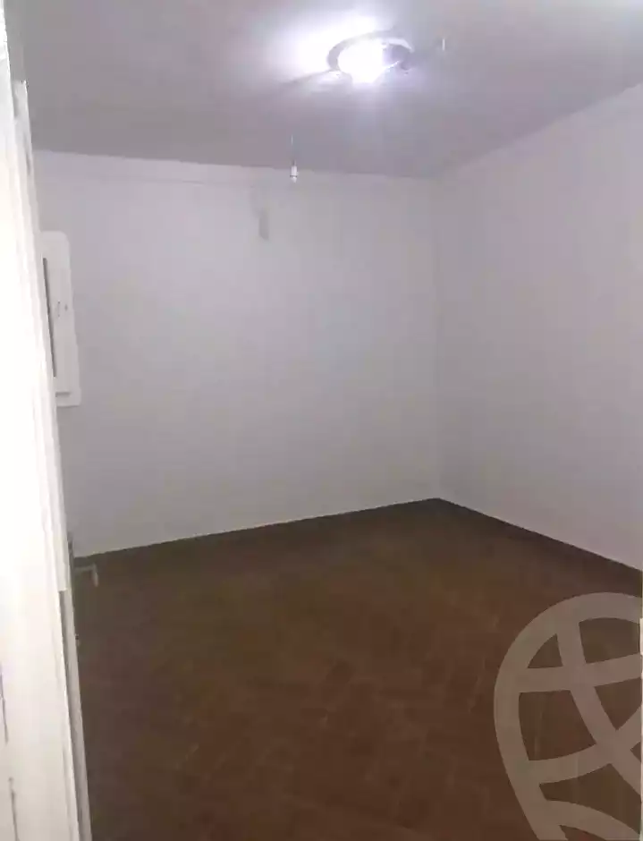 https://aqarmap.com.eg/ar/listing/7198404-for-rent-alexandria-miami-shr-jml-bd-lnsr
