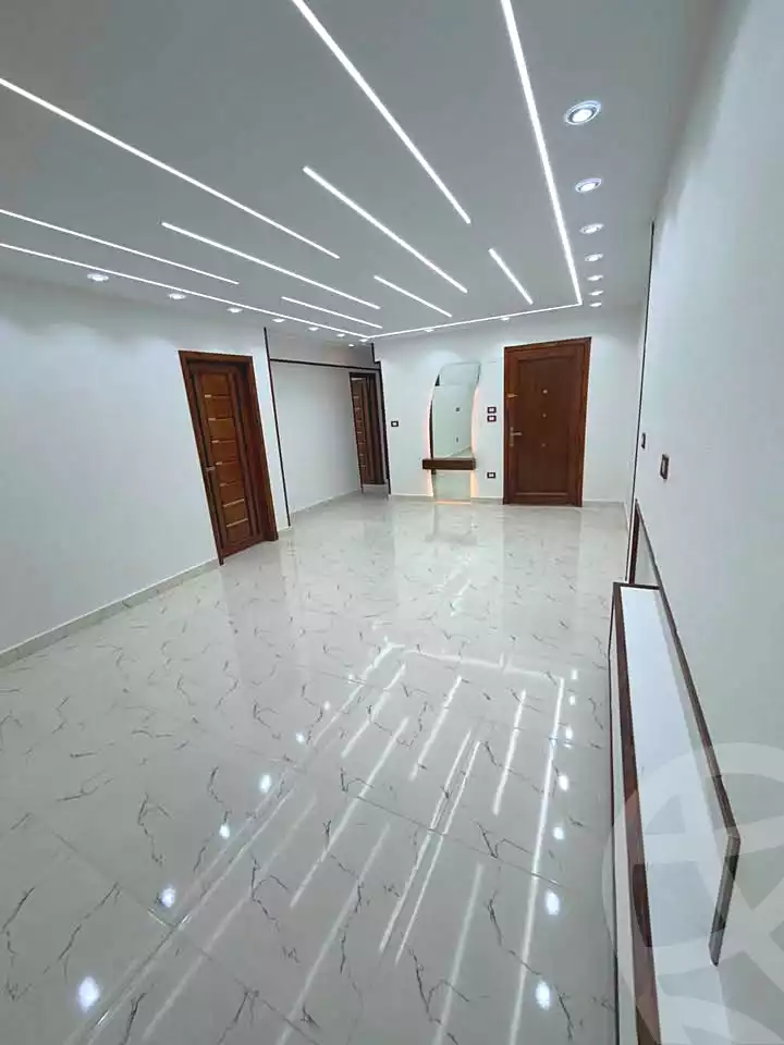 https://aqarmap.com.eg/en/listing/7198433-for-sale-alexandria-lsywf-el-falki