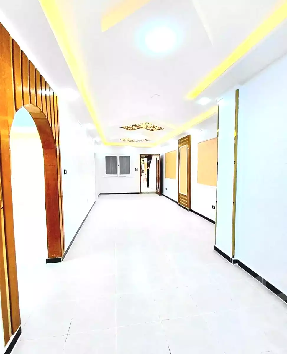 https://aqarmap.com.eg/ar/listing/7198557-for-sale-alexandria-al-agamy-shataa-el-nakheel