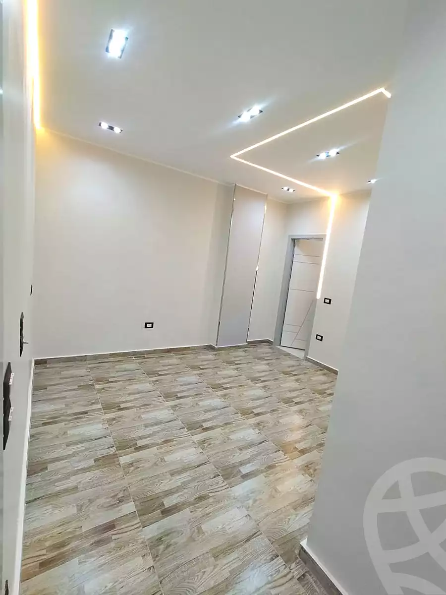 https://aqarmap.com.eg/en/listing/7198672-for-sale-cairo-6th-of-october-hadaeq-october-compounds-el-fardoos-city