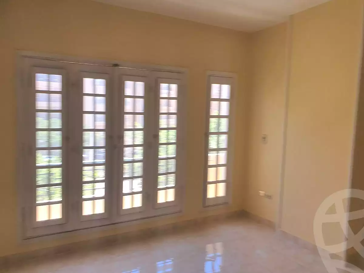 https://aqarmap.com.eg/ar/listing/7198950-for-rent-cairo-6th-of-october-el-ahyaa-neighborhood-8th-el-tahrir-rd