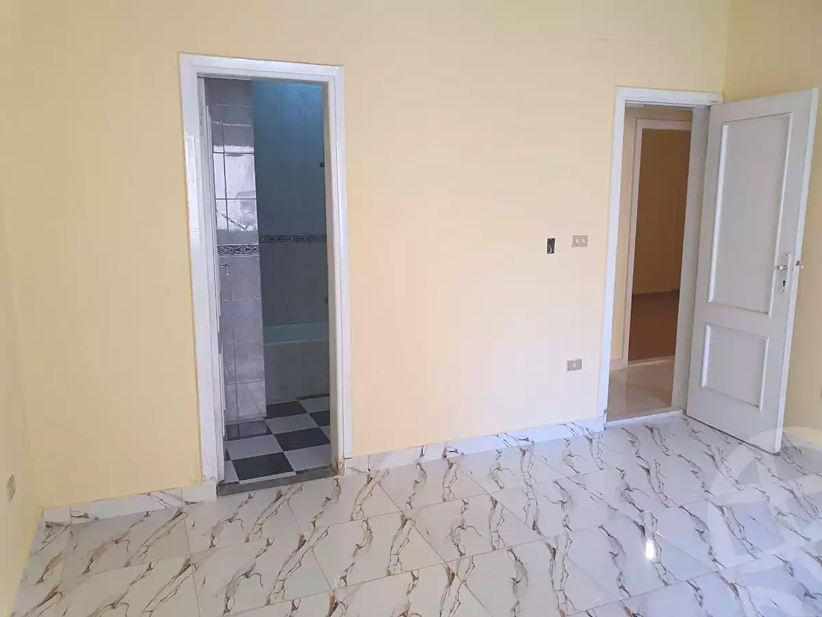 https://aqarmap.com.eg/ar/listing/7198950-for-rent-cairo-6th-of-october-el-ahyaa-neighborhood-8th-el-tahrir-rd