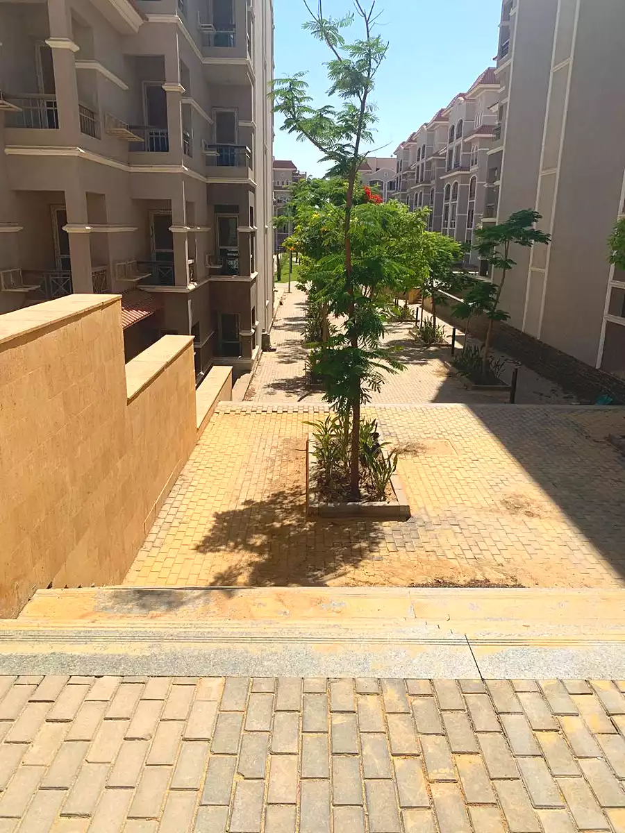 https://aqarmap.com.eg/ar/listing/7199481-for-sale-cairo-new-cairo-compounds-gardenia-hights-abo-el-hawl-abo-el-hawl-1