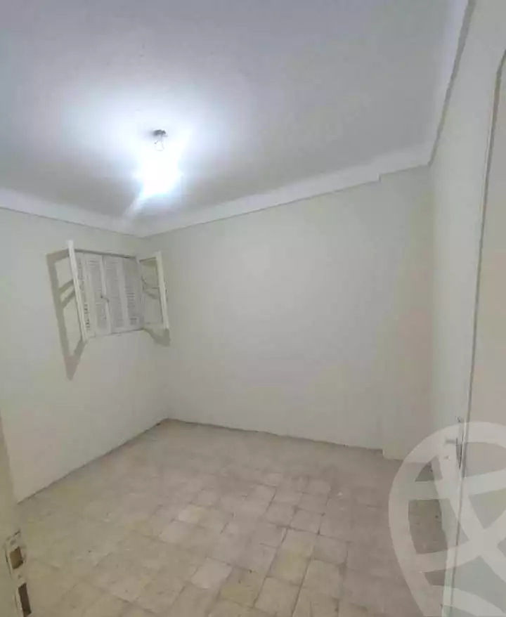 https://aqarmap.com.eg/en/listing/7199583-for-sale-alexandria-lsywf-el-falki