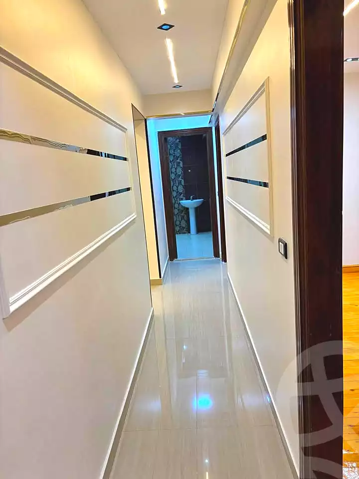 https://aqarmap.com.eg/ar/listing/7199618-for-sale-alexandria-sydy-bshr-sydy-bshr-bhry