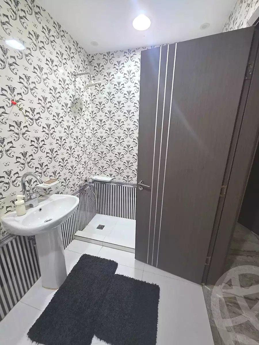 https://aqarmap.com.eg/en/listing/7199785-for-rent-cairo-new-cairo-el-narges-el-narges-2-pilot-halawany-st