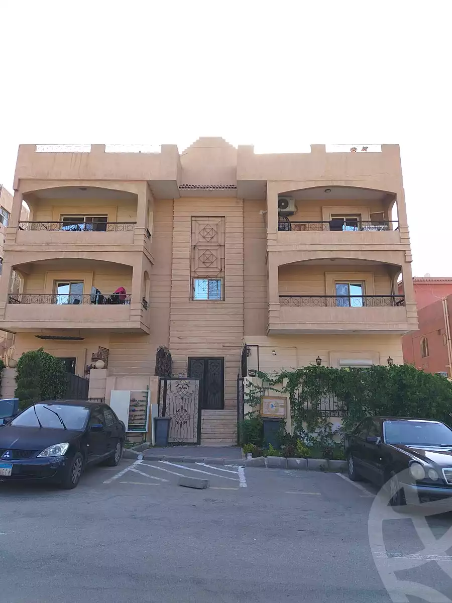 https://aqarmap.com.eg/ar/listing/7199917-for-rent-cairo-new-cairo-el-yassamin-el-yasmeen-3-mohamed-rahim-st