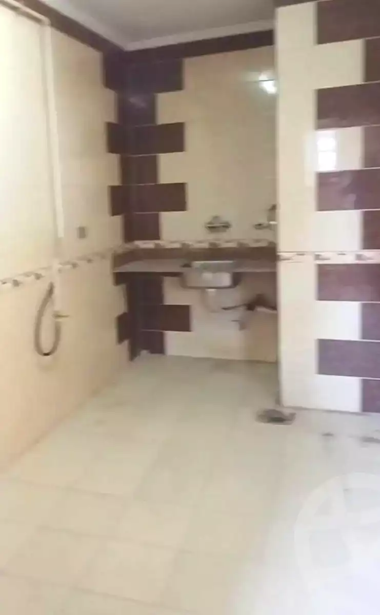 https://aqarmap.com.eg/ar/listing/7200135-for-rent-cairo-el-zaytun-lzytwn-lgrby-el-gabal-canal-st