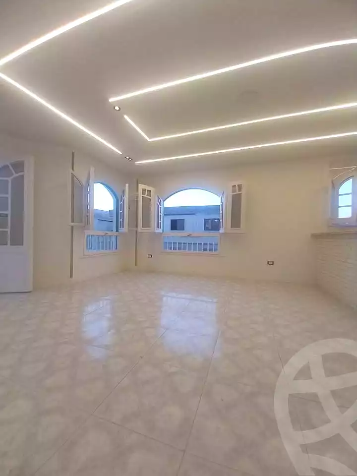 https://aqarmap.com.eg/ar/listing/7200161-for-sale-alexandria-al-agamy-shataa-el-nakheel
