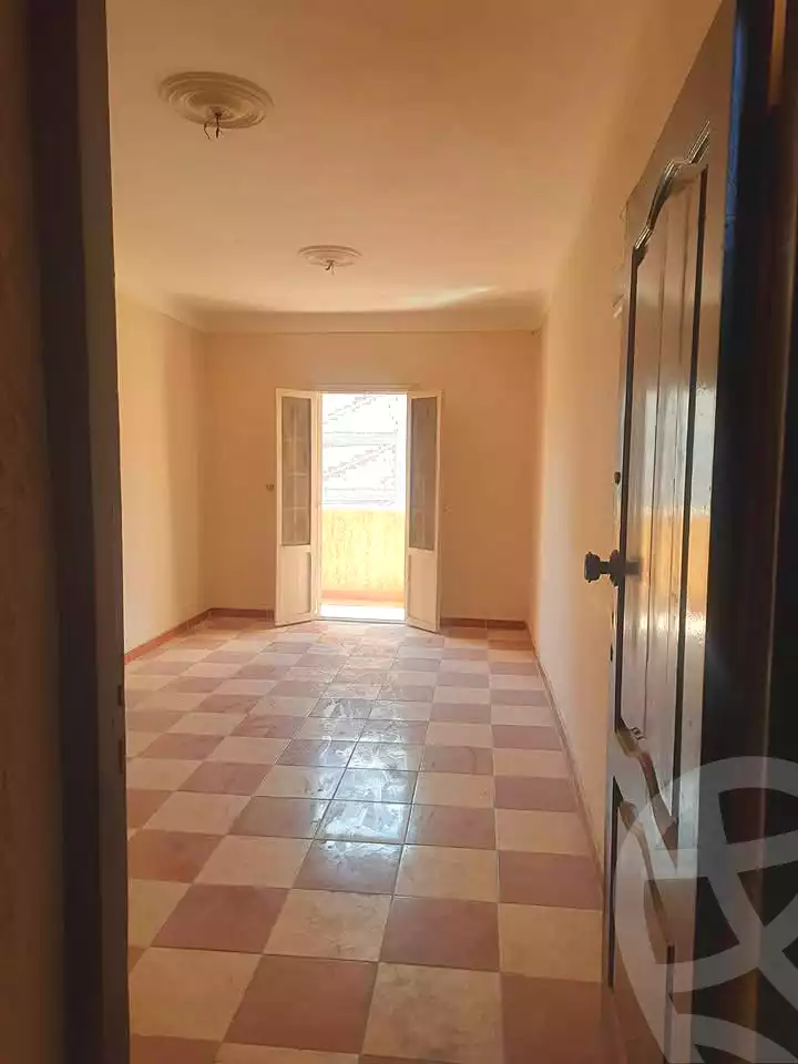 https://aqarmap.com.eg/ar/listing/7200334-for-sale-alexandria-el-mandara-shr-30