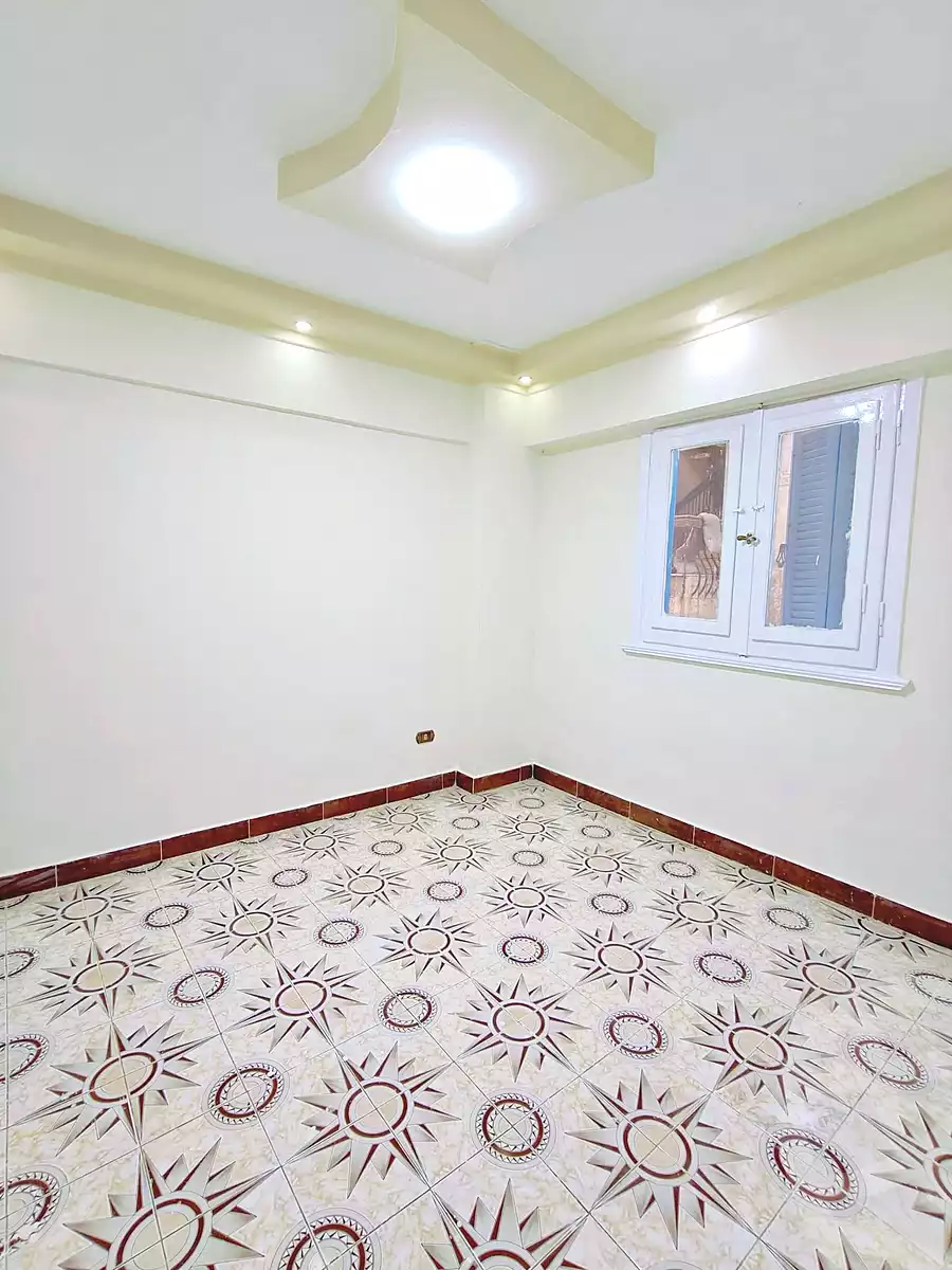 https://aqarmap.com.eg/ar/listing/7200410-for-sale-alexandria-al-agamy-shataa-el-nakheel