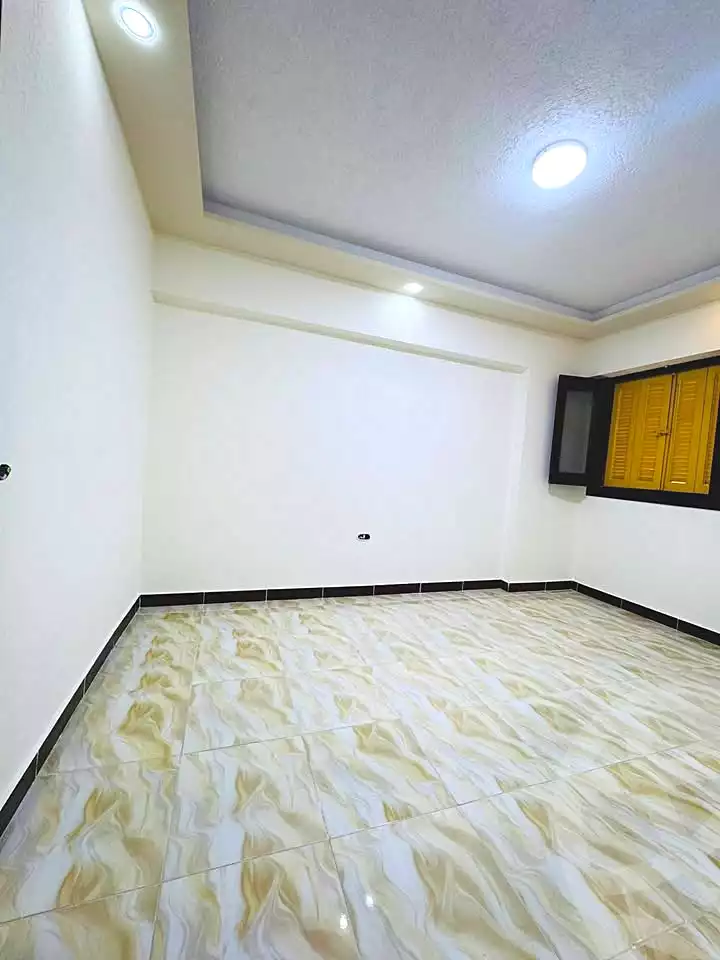 https://aqarmap.com.eg/ar/listing/7200630-for-sale-alexandria-al-agamy-shataa-el-nakheel-el-yasmin-st