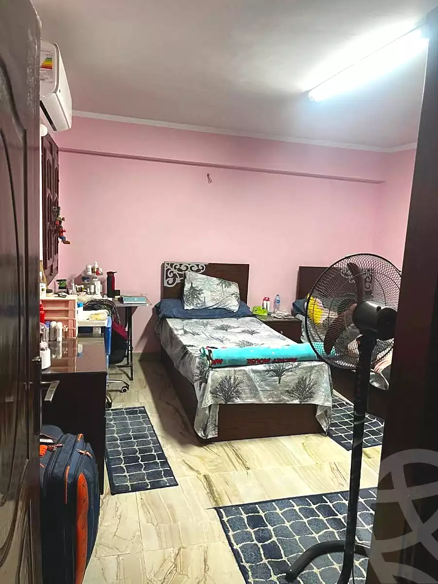 https://aqarmap.com.eg/ar/listing/7200870-for-sale-cairo-helwan-zou-el-fekar-basha-st
