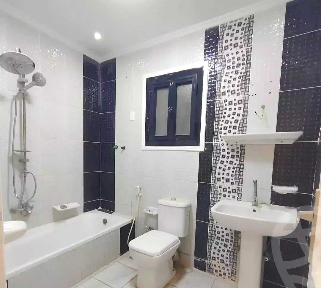 https://aqarmap.com.eg/en/listing/7200948-for-sale-alexandria-al-agamy-lbytsh
