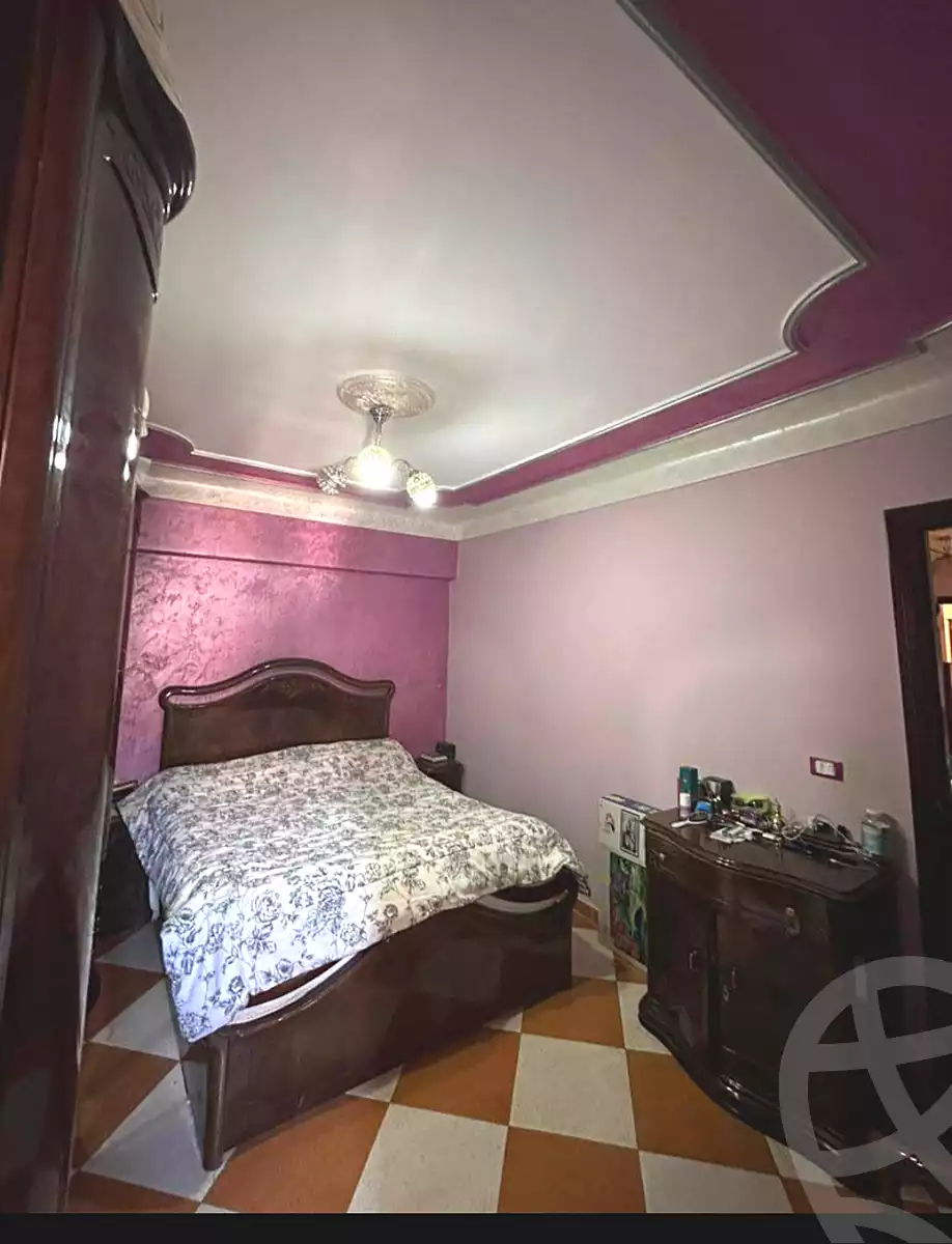 https://aqarmap.com.eg/ar/listing/7200966-for-sale-alexandria-sydy-bshr-sydy-bshr-bhry-shr-mhmwd-l-yswy