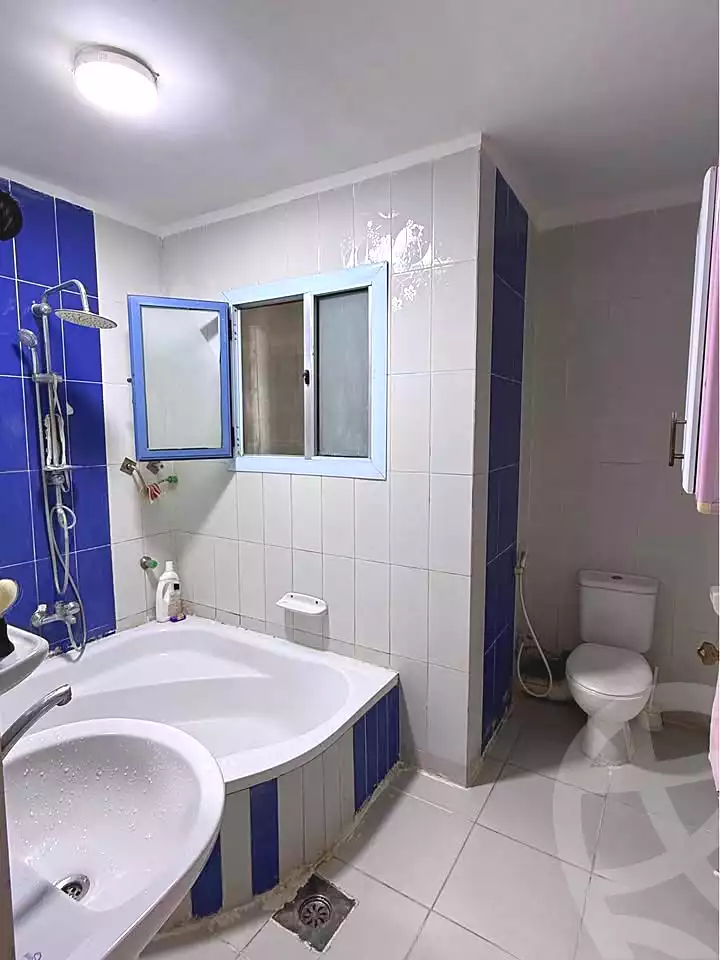 https://aqarmap.com.eg/ar/listing/7201077-for-sale-alexandria-sydy-bshr-sydy-bshr-bhry-ibrahim-el-sayed-st