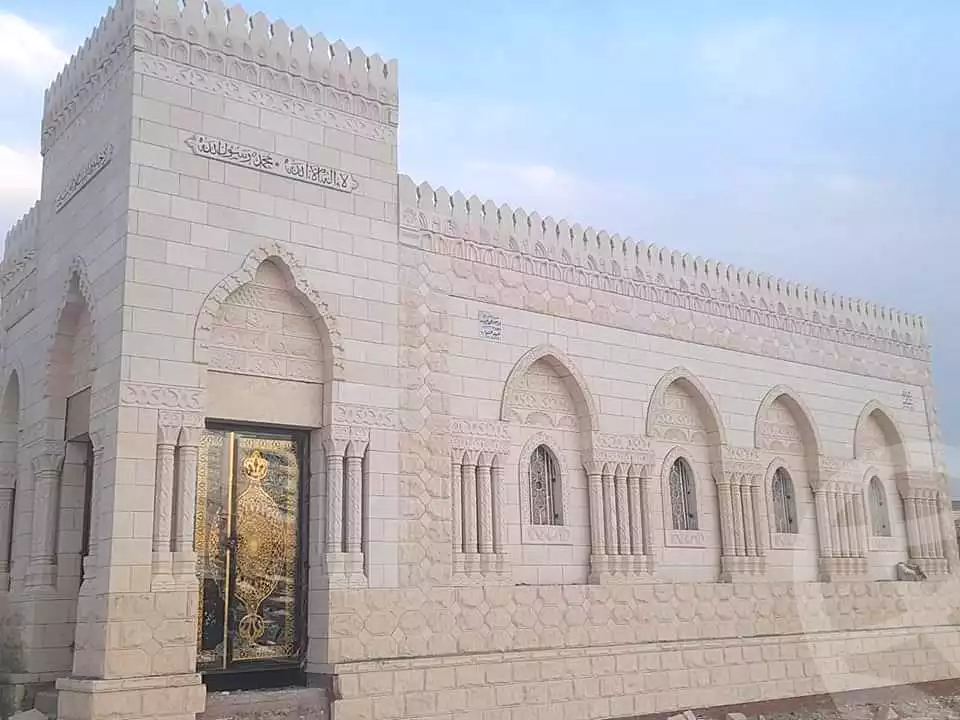 https://aqarmap.com.eg/en/listing/7201092-for-sale-cairo-6th-of-october-el-wahatt-road