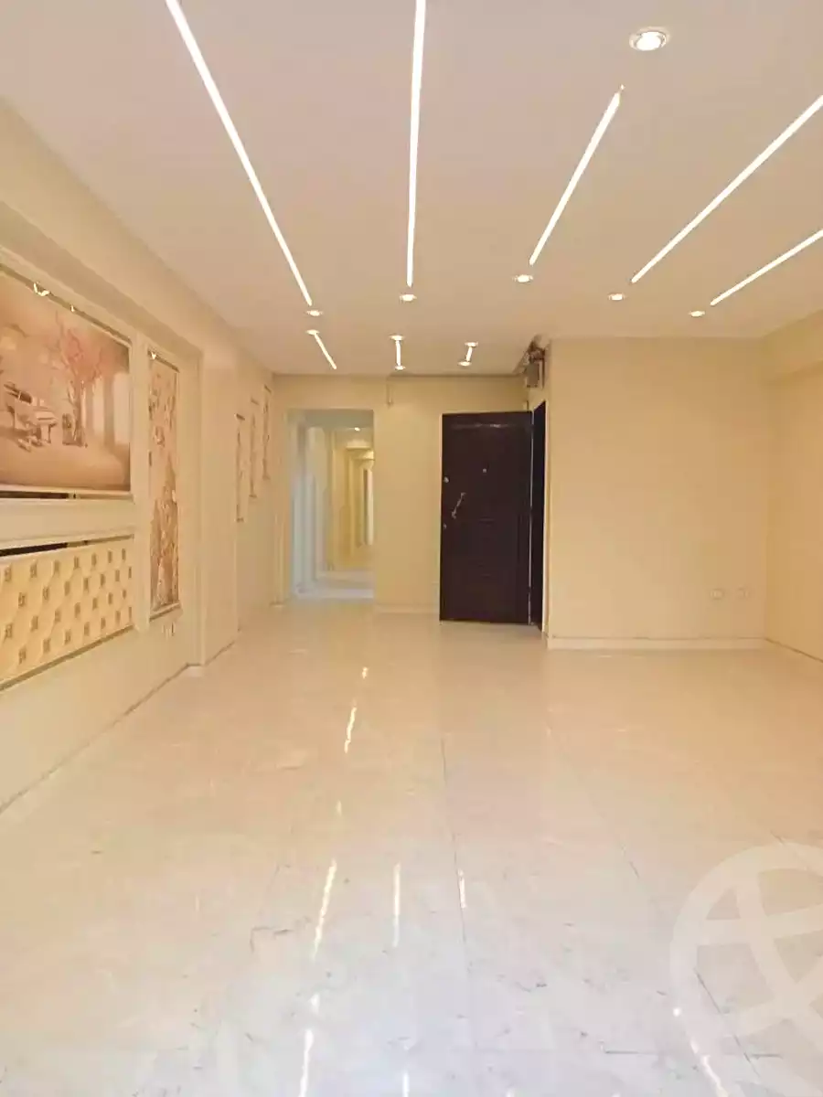 https://aqarmap.com.eg/ar/listing/7201229-for-sale-alexandria-sydy-bshr-sydy-bshr-bhry-gamal-abd-el-nasir-st
