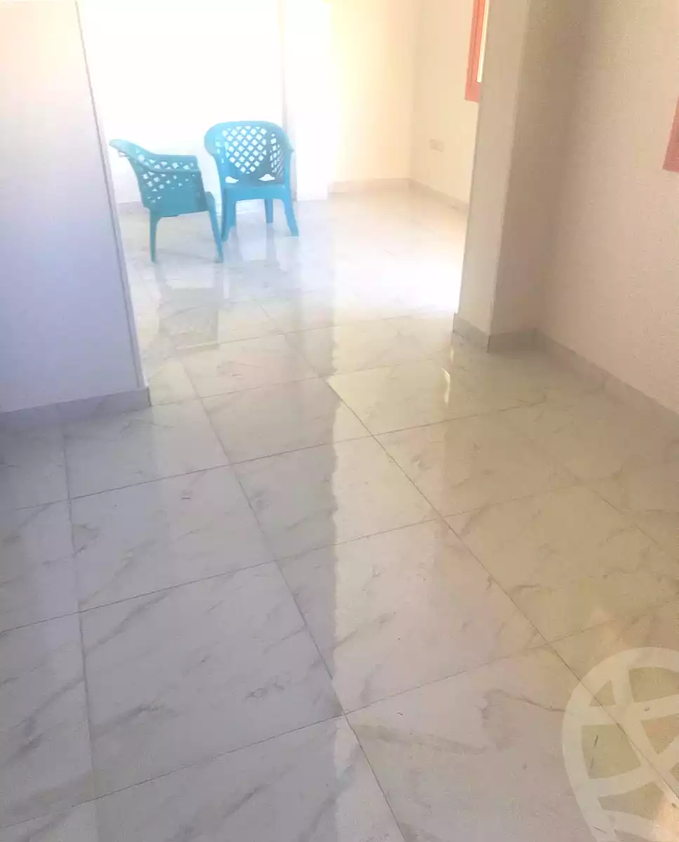 https://aqarmap.com.eg/ar/listing/7201477-for-rent-cairo-6th-of-october-el-ahyaa-neighborhood-1st-al-maahad