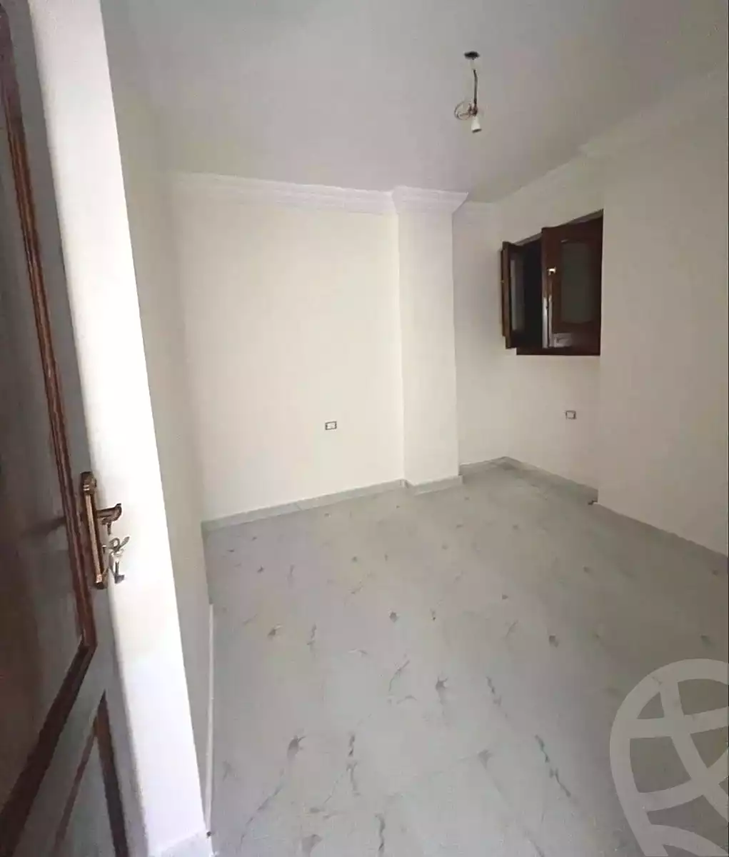 https://aqarmap.com.eg/en/listing/7201907-for-sale-alexandria-moharram-bey