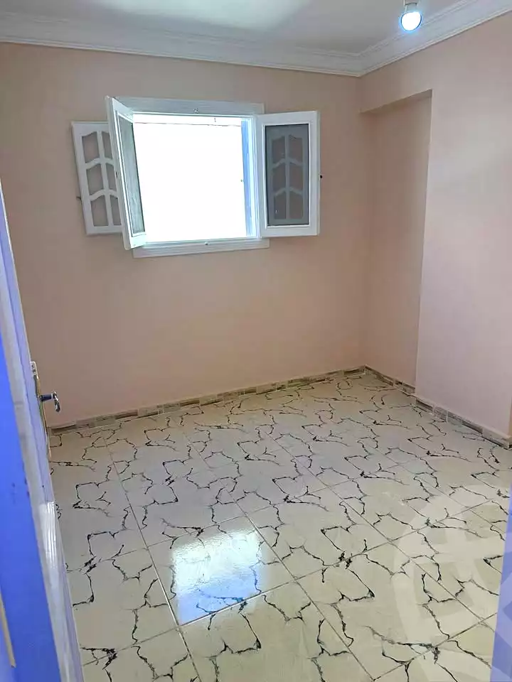 https://aqarmap.com.eg/ar/listing/7202000-for-sale-alexandria-al-agamy-el-hanouvel-abo-el-shawareb-st