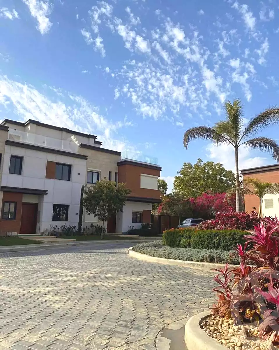 https://aqarmap.com.eg/en/listing/7202003-for-sale-cairo-new-cairo-compounds-azzar