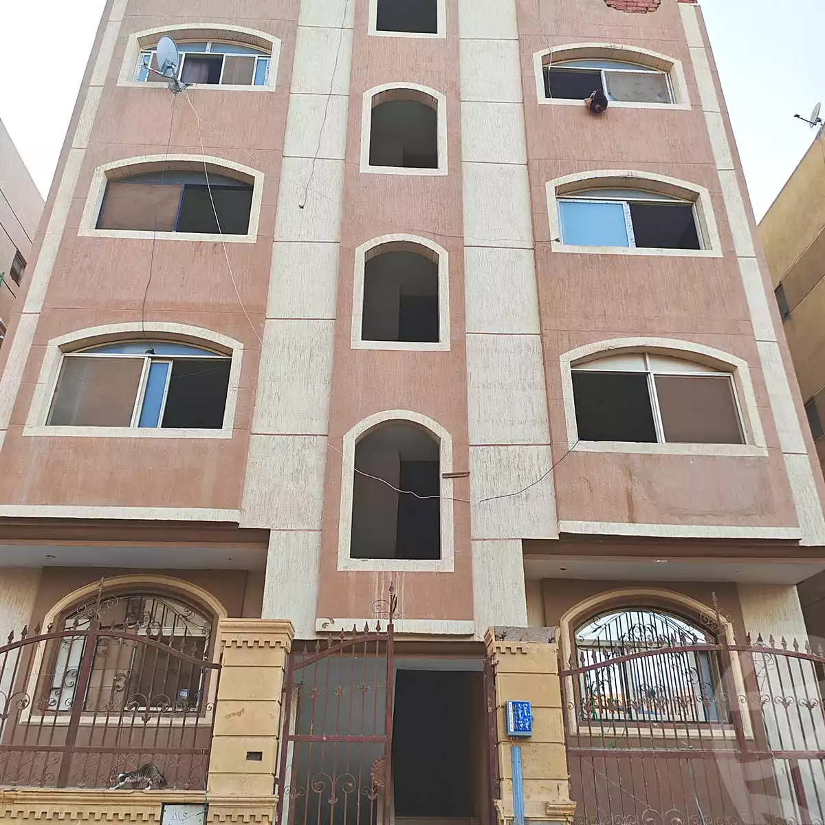 https://aqarmap.com.eg/ar/listing/7202112-for-sale-cairo-badr-city-hai-el-yasmen-third-neighborhood-fifth-neighborhood-al-imam-ahmed-ibn-hanbal-st