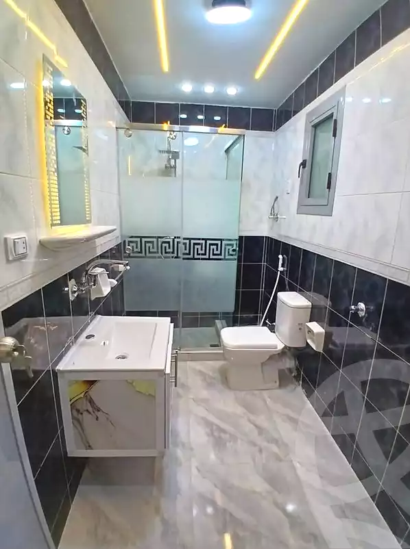 https://aqarmap.com.eg/ar/listing/7202402-for-sale-alexandria-al-agamy-el-hanouvel-abd-el-moneam-gaber-st