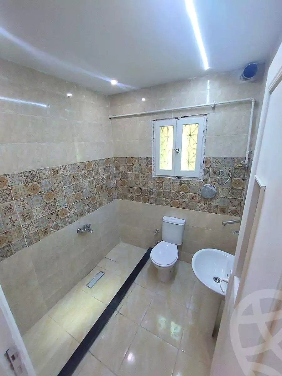 https://aqarmap.com.eg/ar/listing/7202481-for-sale-alexandria-sydy-bshr-sydy-bshr-bhry