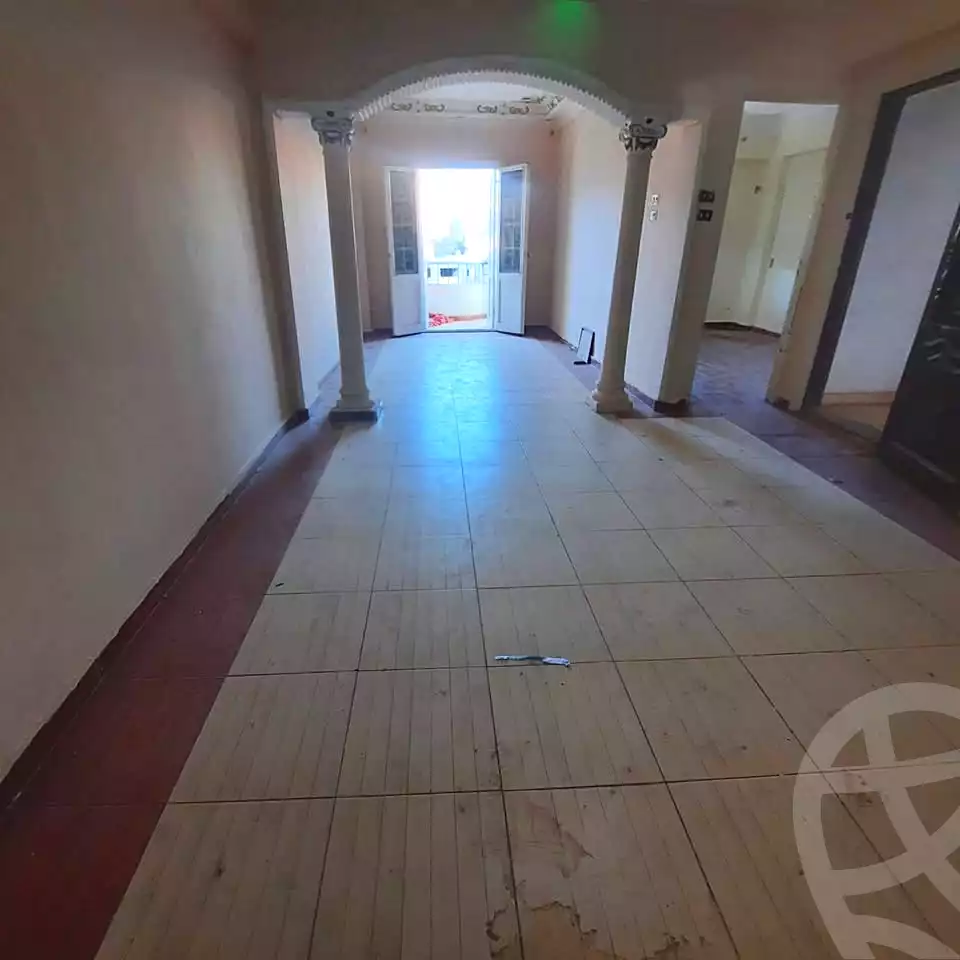 https://aqarmap.com.eg/en/listing/7202524-for-sale-alexandria-al-agamy-el-hanouvel-al-asdakaa-st
