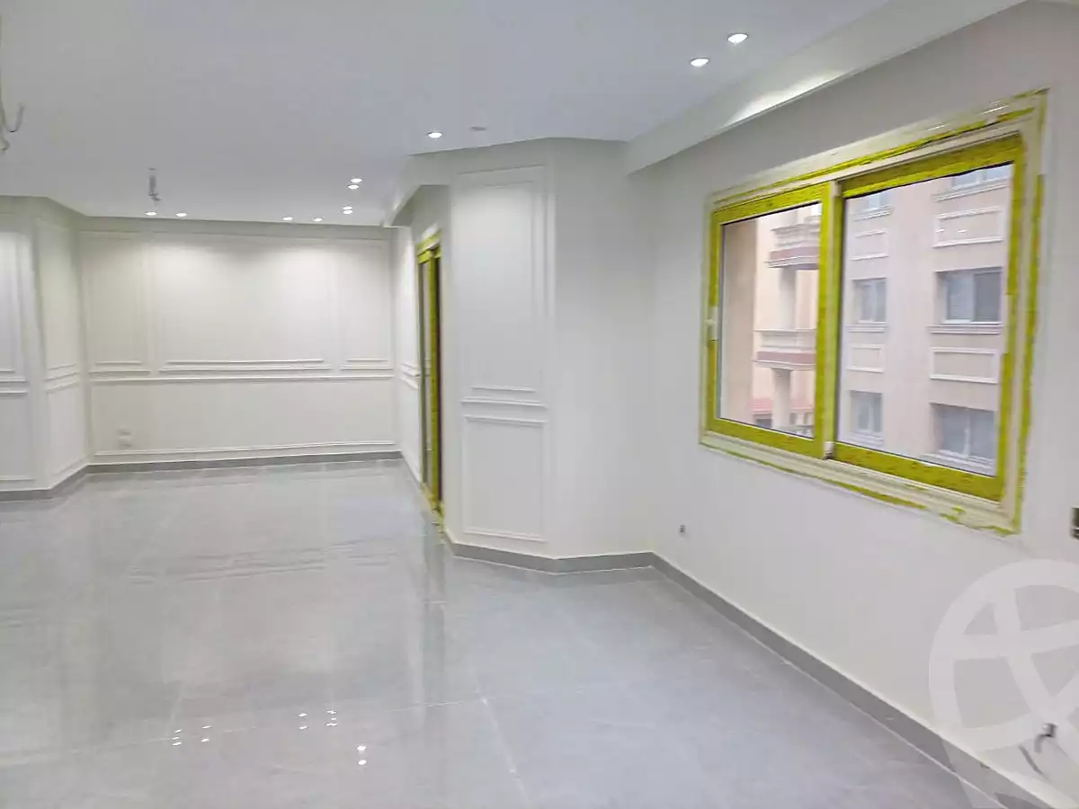 https://aqarmap.com.eg/ar/listing/7202574-for-sale-cairo-new-cairo-south-investors-zizinia-st