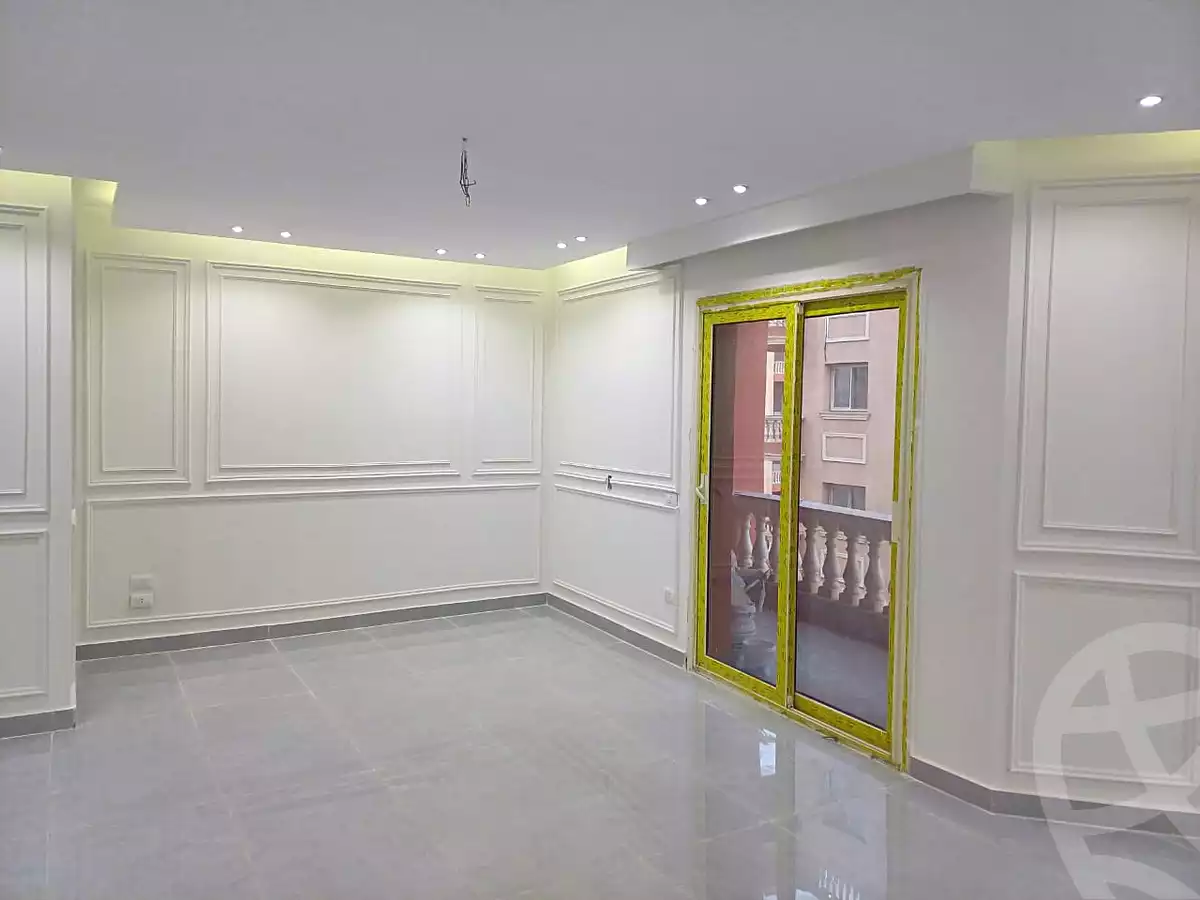 https://aqarmap.com.eg/ar/listing/7202574-for-sale-cairo-new-cairo-south-investors-zizinia-st