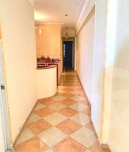 https://aqarmap.com.eg/en/listing/7202597-for-sale-alexandria-el-montazah-el-geesh