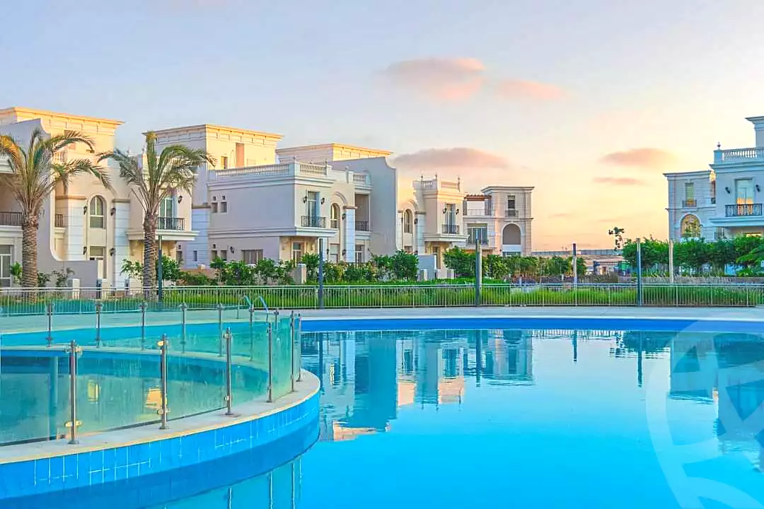 https://aqarmap.com.eg/ar/listing/7202642-for-sale-cairo-new-administrative-capital-r5-granville-compound-founders
