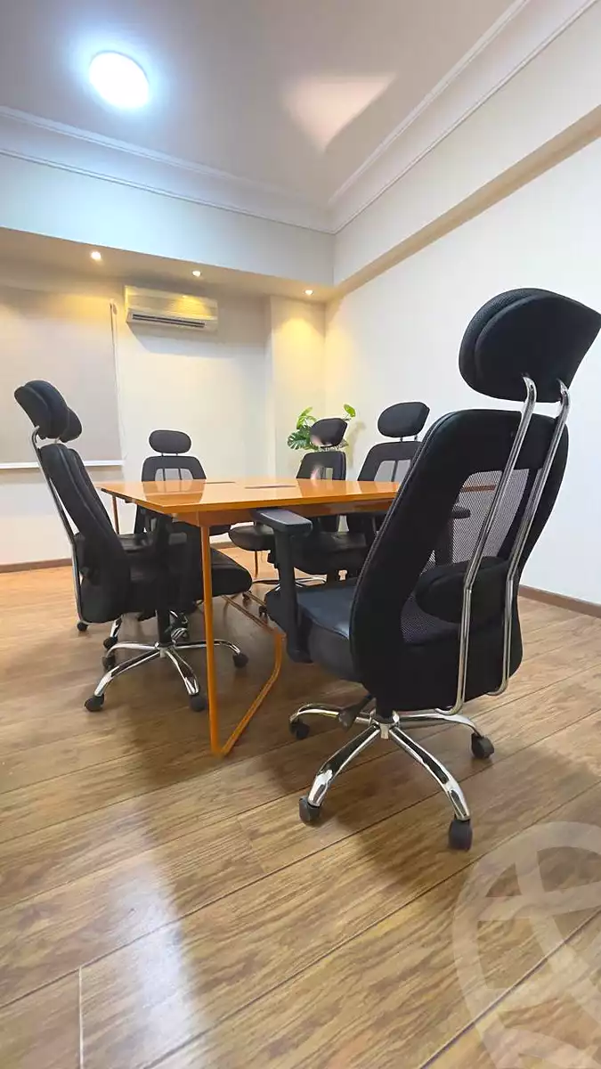 https://aqarmap.com.eg/en/listing/7202721-for-rent-cairo-new-cairo-first-settlement-mhwr-mstfy-kml