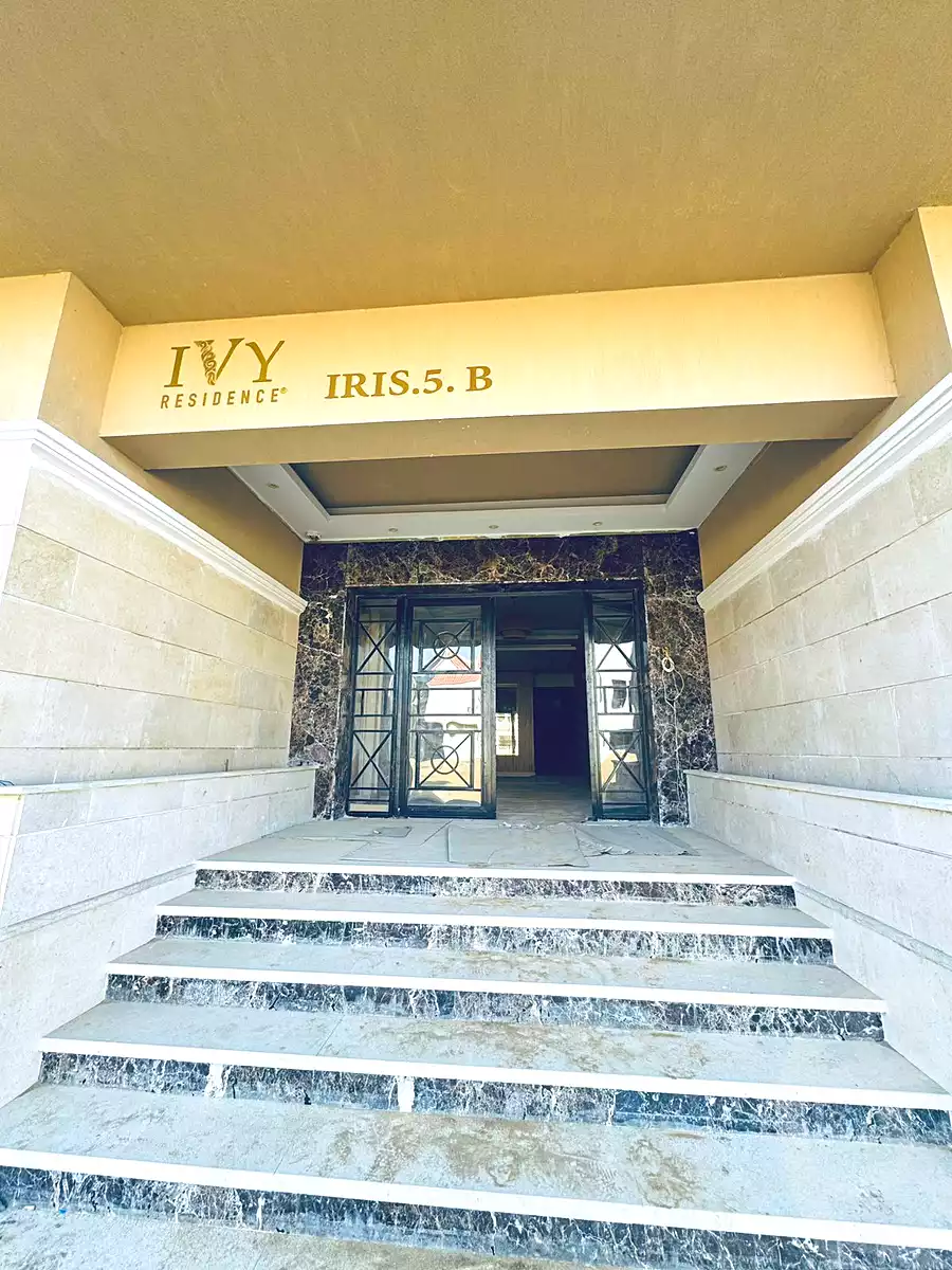 https://aqarmap.com.eg/en/listing/7202772-for-sale-cairo-el-shorouk-compounds-yfy-ryzydns