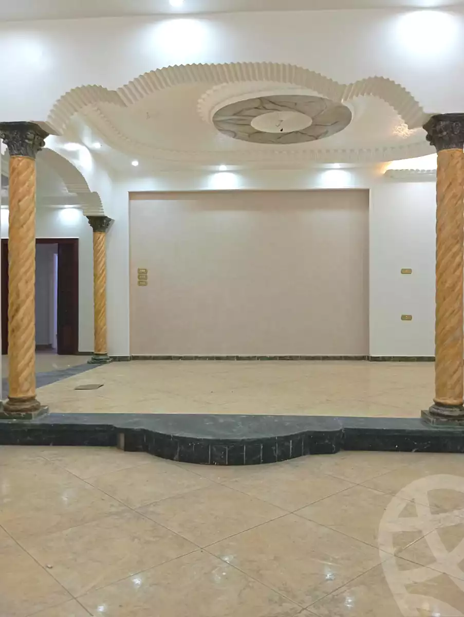 https://aqarmap.com.eg/ar/listing/7202839-for-sale-beni-suef-mdyn-bny-swyf-abd-el-salam-aref-st
