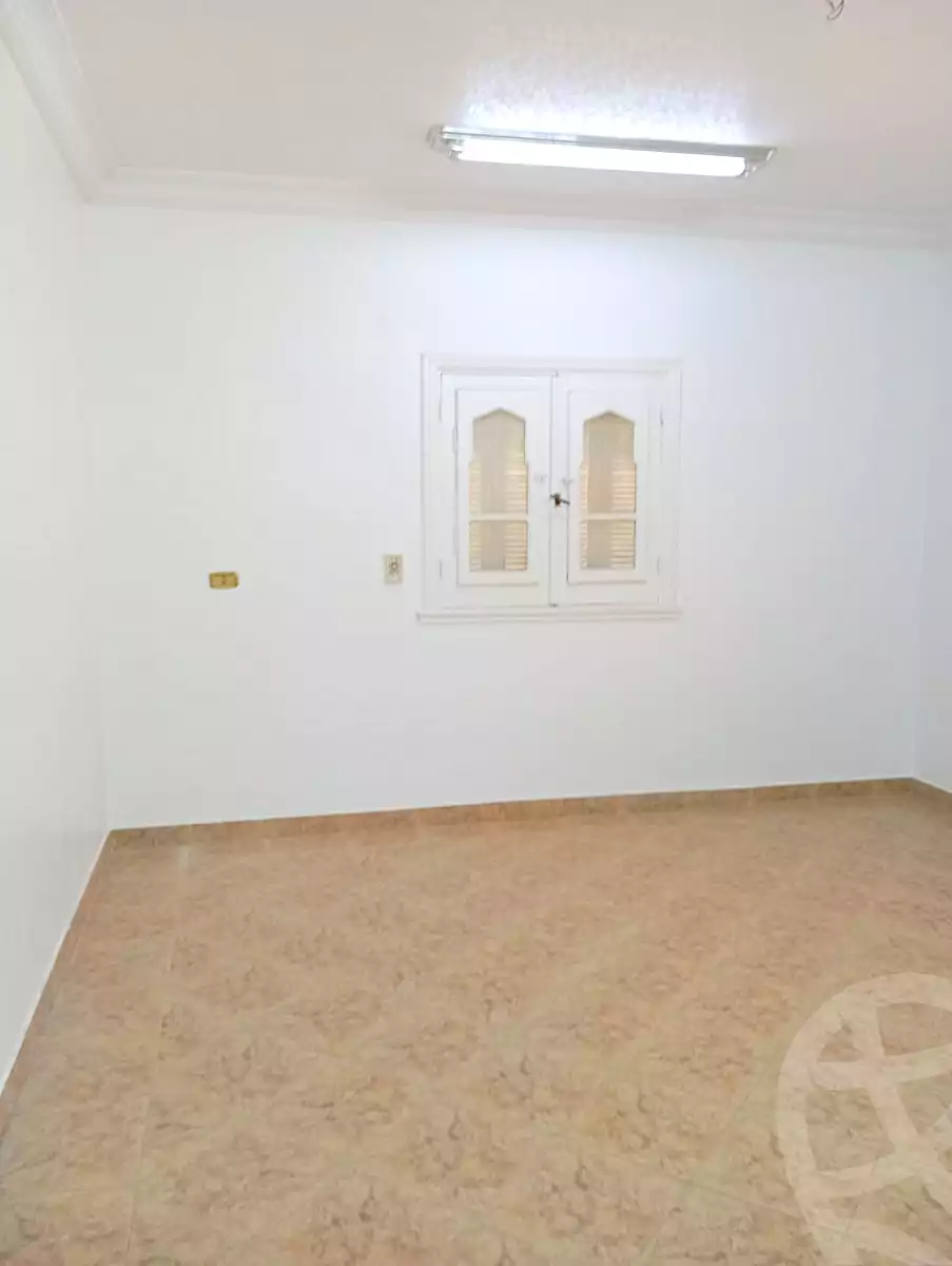 https://aqarmap.com.eg/en/listing/7202862-for-sale-beni-suef-mdyn-bny-swyf-abd-el-salam-aref-st