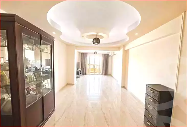 https://aqarmap.com.eg/ar/listing/7202973-for-sale-cairo-helwan-zou-el-fekar-basha-st