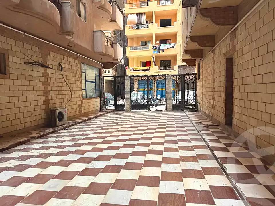 https://aqarmap.com.eg/ar/listing/7203182-for-sale-alexandria-al-agamy-lbytsh-bianchiii