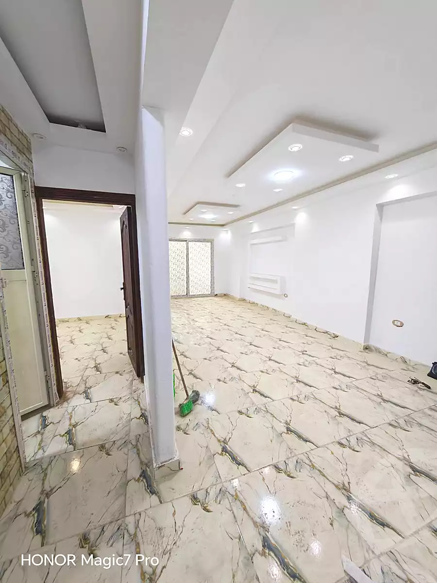 https://aqarmap.com.eg/ar/listing/7203281-for-sale-alexandria-lsywf-el-falki