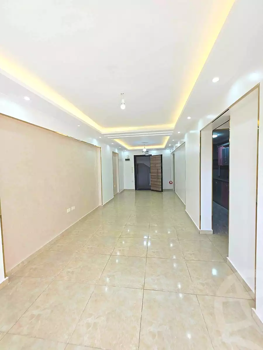 https://aqarmap.com.eg/ar/listing/7203414-for-sale-alexandria-el-asafra-l-sfr-bhry
