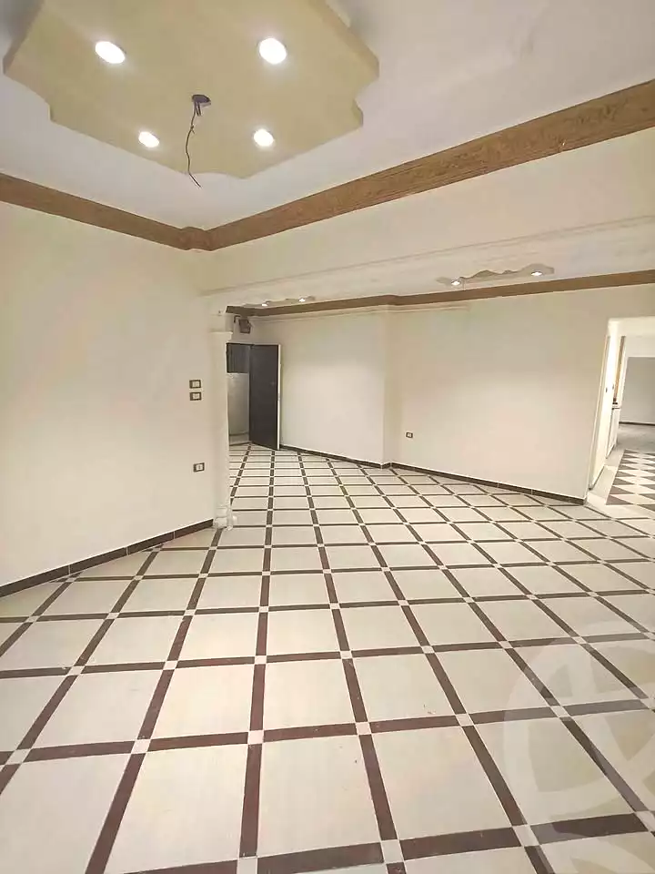 https://aqarmap.com.eg/ar/listing/7203542-for-sale-alexandria-lsywf-el-falki