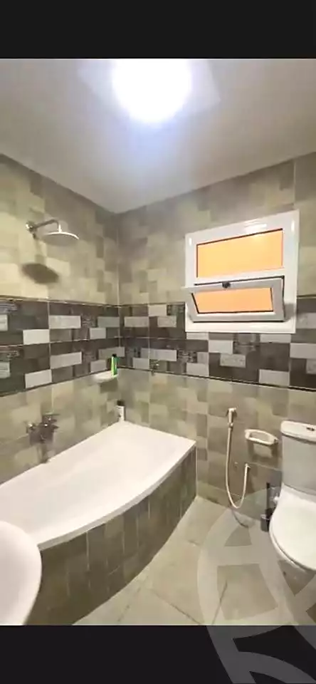 https://aqarmap.com.eg/ar/listing/7203779-for-sale-alexandria-al-agamy-bw-ywsf