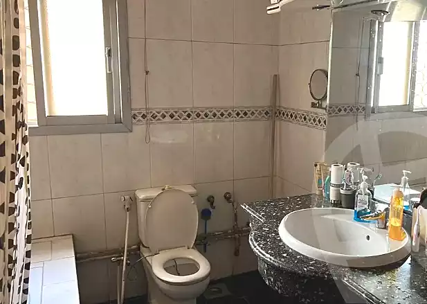 https://aqarmap.com.eg/en/listing/7204218-for-sale-cairo-ljyz-shareaa-morad  charel degol