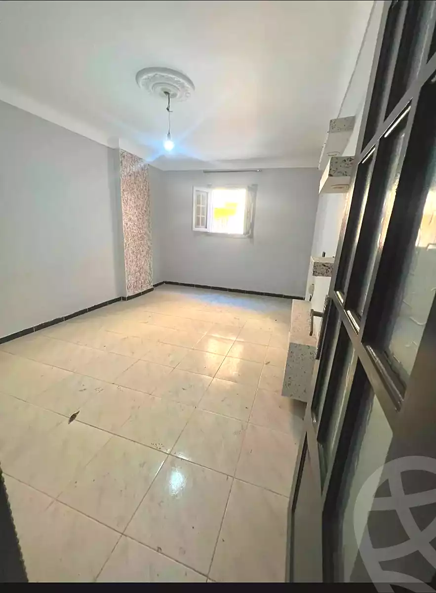 https://aqarmap.com.eg/ar/listing/7204252-for-sale-alexandria-sydy-bshr-sydy-bshr-bhry-shr-khld-bn-lwlyd