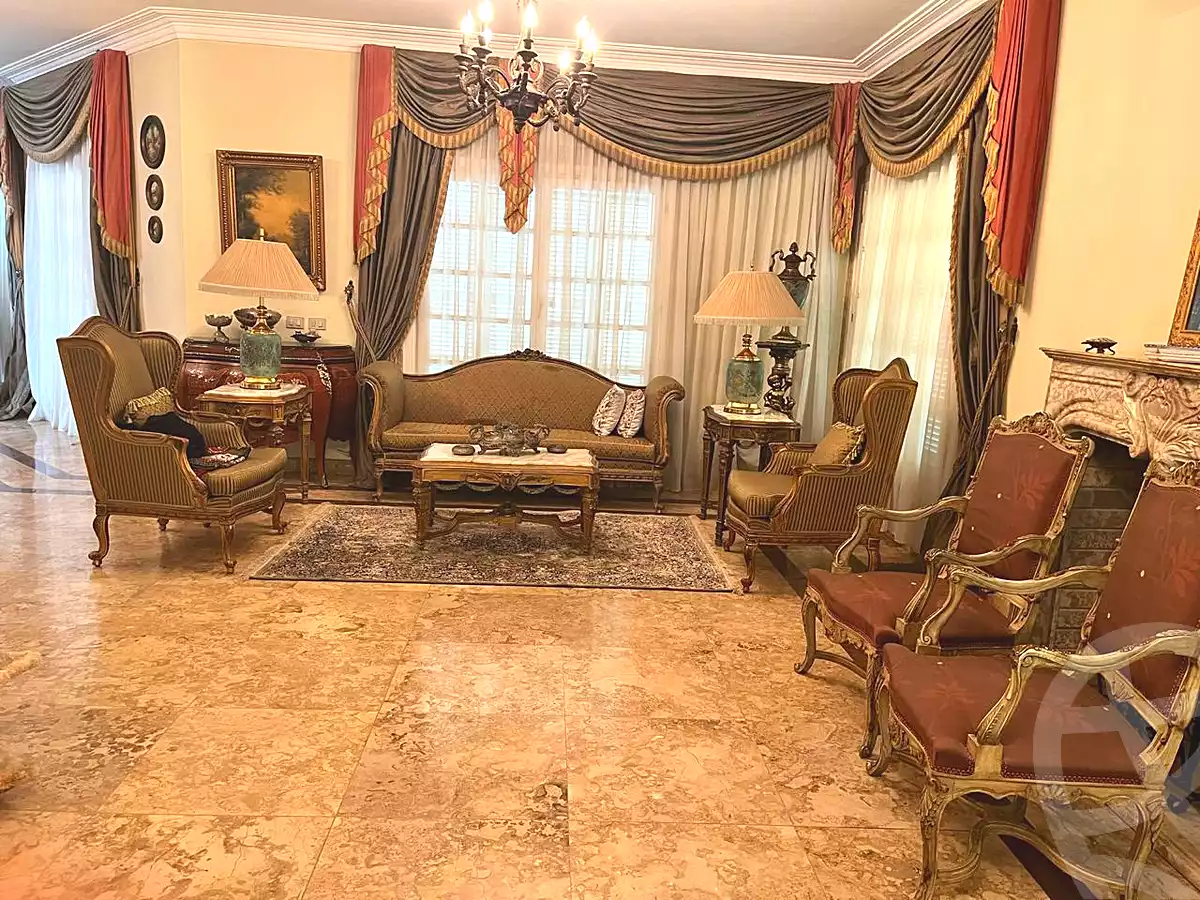9 BR Villa in Al Rabwa, photo 12 of 28