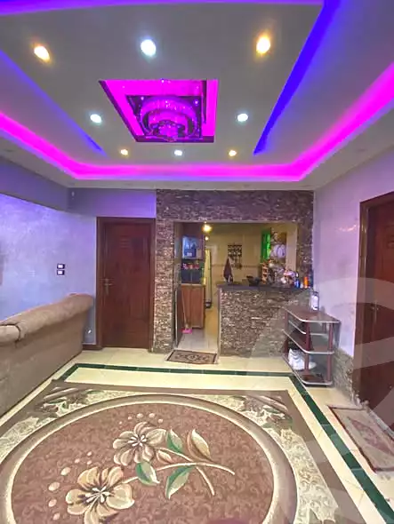 https://aqarmap.com.eg/en/listing/7204302-for-sale-cairo-helwan-helwan-el-sharkeya-heidar-st