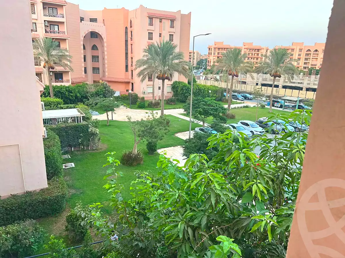 https://aqarmap.com.eg/en/listing/7204289-for-sale-cairo-new-cairo-lrhb-city-phase-5-talaat-mostafa-st